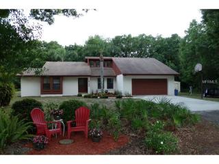 3104 Broken Arrow Ct, Wimauma, FL 33598-7700