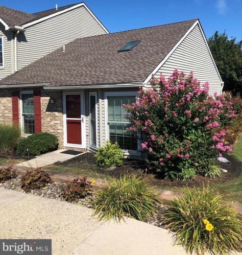 112 Easterly Dr, Navy Sup Dpt, PA 17050-7936