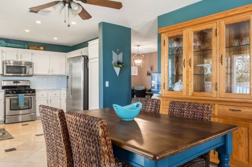 29524 Westwind Dr, Lake Elsinore CA  92530-1242 exterior