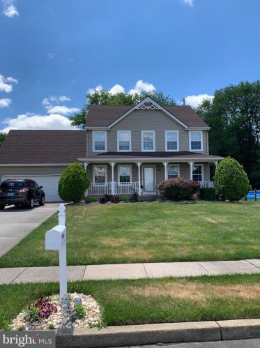 48 Belfiore Dr, Auburn, NJ 08085-3611