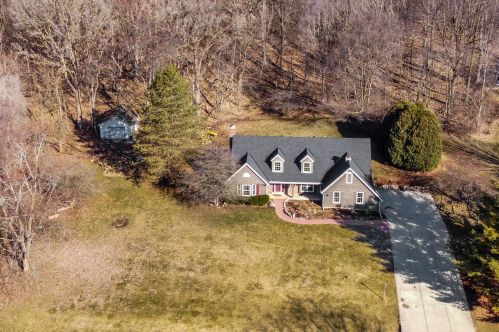 3429 Birnamwood Dr, Slinger WI  53086-9787 exterior