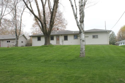 2201 Mary Ave, New Holstein, WI 53061-1240
