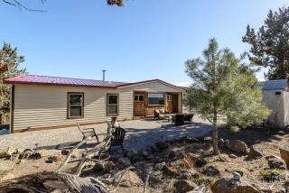 20930 Arid Ave, Bend, OR 97701-8924