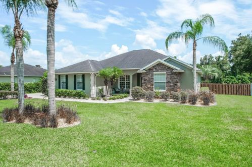 4325 106th St, Belleview, FL 34420-6832