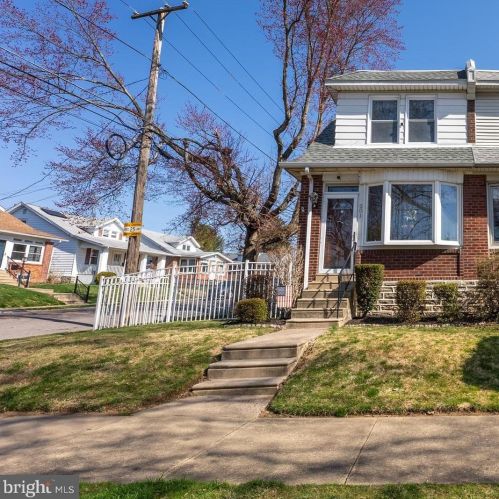 201 Hartel Ave, Philadelphia, PA 19111-2416