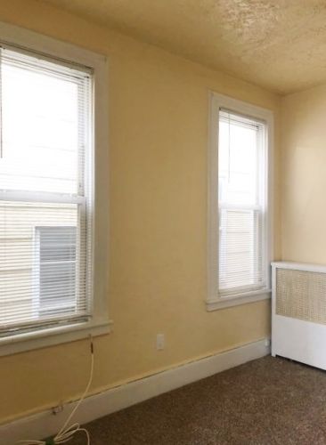 125 Oak St, Union City NJ  07086-5610 exterior