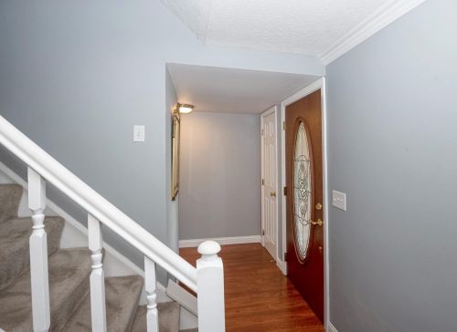 5043 Alvernoridge Dr, Cincinnati, OH 45238-6001