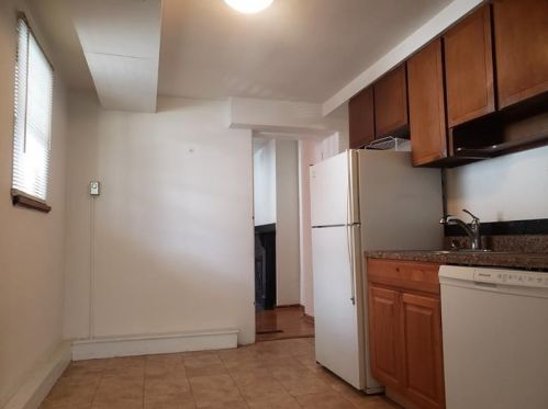 98 19th St, Pittsburgh, PA 15203-1860