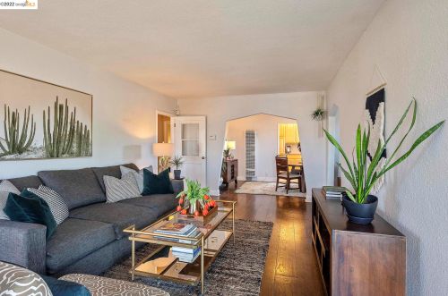 2350 109, Oakland CA  94603-4115 exterior
