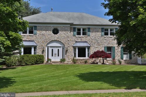 1845 Ferguson Ln, Blue Bell PA  19422-1308 exterior