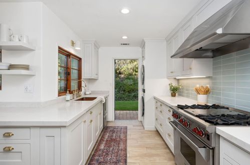 1047 Cheltenham Rd, Santa Barbara CA  93105-2236 exterior