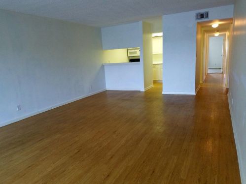 412 Northlake Ct, West Palm Beach, FL 33408-5119