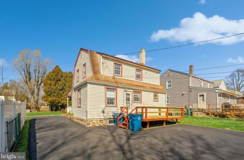 434 Hoover Rd, Prospectville PA  19002-3409 exterior