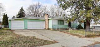 5821 Cedar St, Spokane WA  99205-6766 exterior