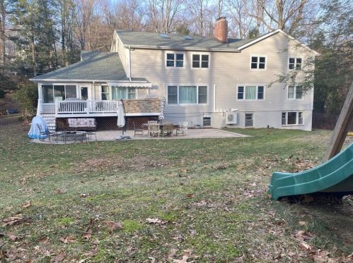 48 Valley View Rd, Chappaqua, NY 10514-2532