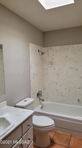 696 Citadel Ave, Tucson AZ 85748-2730 exterior