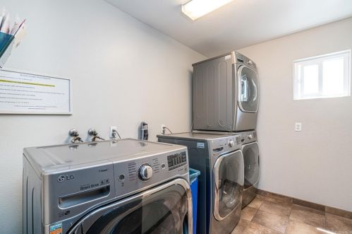 1756 Essex St, San Diego CA 92103-3655 exterior