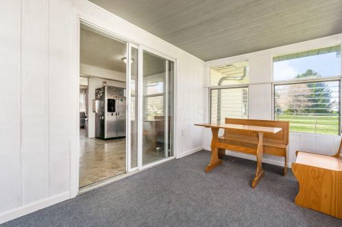 12924 Cleveland Rd, Pataskala OH 43062-8817 exterior