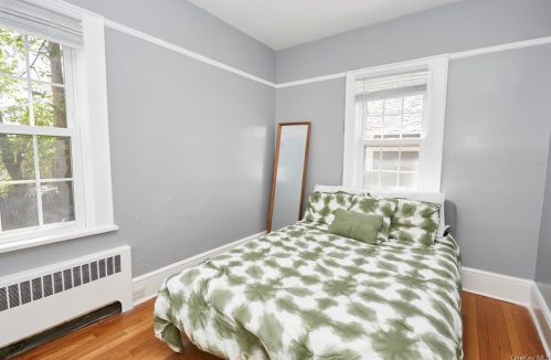 255 Pennsylvania Ave, Mount Vernon NY  10552-1420 exterior