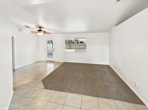 2870 Sandbrook Ln, Tucson, AZ 85741-5216