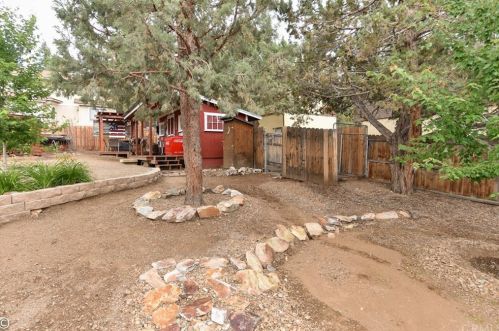 1063 H Ln, Big Bear City CA  92314-9693 exterior