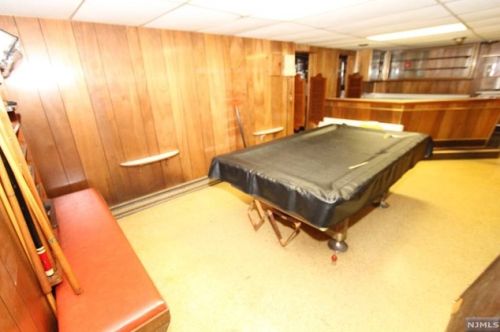 434 Harristown Rd, Ridgewood NJ  07452-2836 exterior