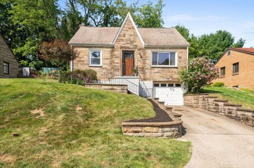 4680 Echo Glen Dr, Pittsburgh PA  15236-4826 exterior