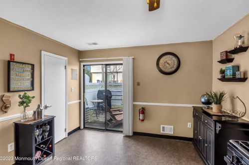 97 Creek Rd, Bricktown, NJ 08724-3309