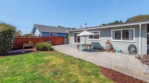360 Milagra Dr, Pacifica CA  94044-2335 exterior