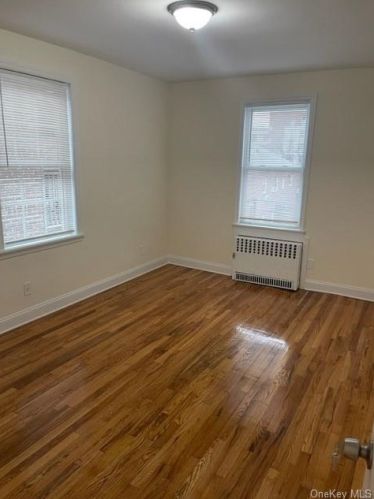 2320 Matthews Ave, Bronx NY  10467-9210 exterior