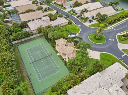 9068 Long Lake Palm Dr, Boca Raton, FL 33496-1784