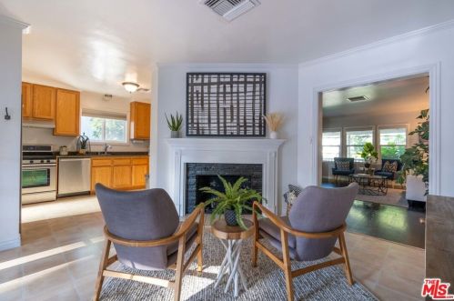 4919 Cartwright Ave, North Hollywood CA  91601-4728 exterior