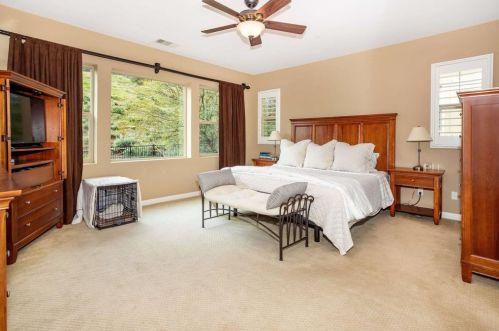 7031 Sitio Corazon, Carlsbad CA  92009-2038 exterior