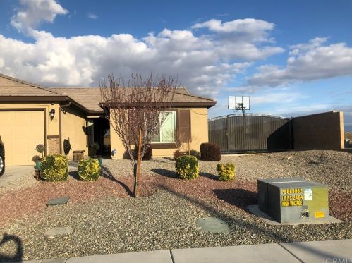 15711 Gable St, Victorville, CA 92394-6411