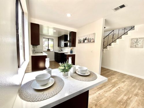 826 Claude St, Long Beach, CA 90746-1011