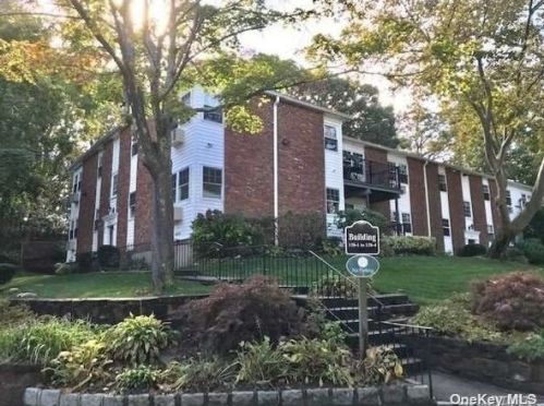 130-3 Church St, San Remo, NY 11754-1700