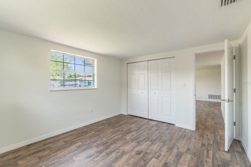 3427 Coldwell Dr, Tarpon Springs FL  34691-4836 exterior