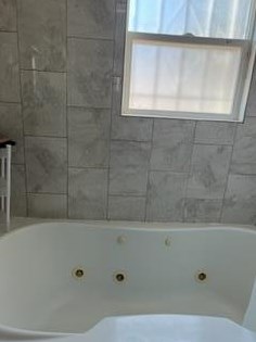 1831 78 Ave, Oakland CA  94621-2648 exterior
