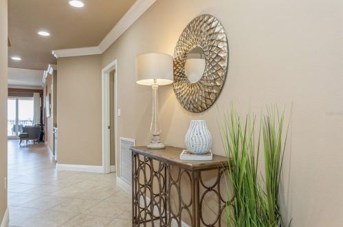 17715 Gulf Blvd, Saint Petersburg, FL 33708-4201