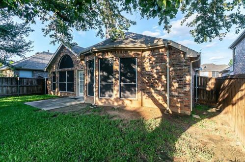 3609 Sutters Way, Lewisville TX  75022-2941 exterior