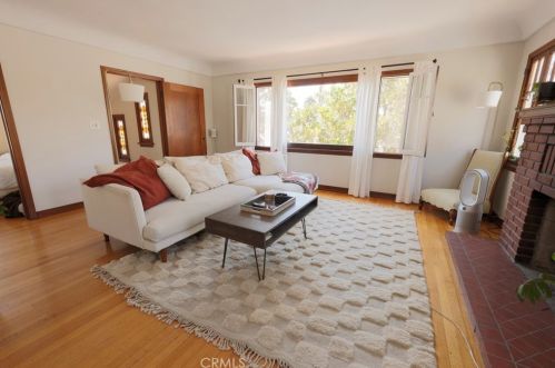 280 Orizaba Ave, Long Beach CA 90814-2453 exterior