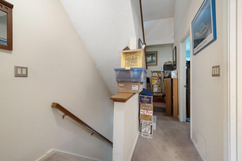 27 Cadogan Way, Nashua NH 03062-2286 exterior