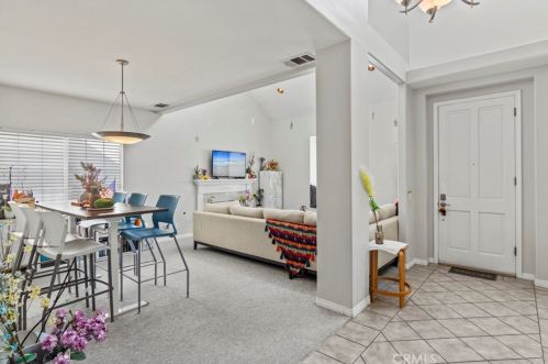 1813 Huntington St, Huntington Beach CA  92648-3131 exterior