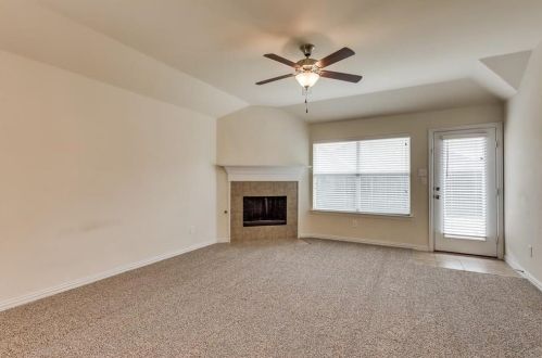 2417 Castle Creek Dr, Oak Point TX  75068-4887 exterior
