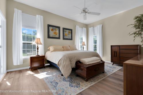 11 Dawnwinds Ct, Lakewood NJ  08701-7517 exterior