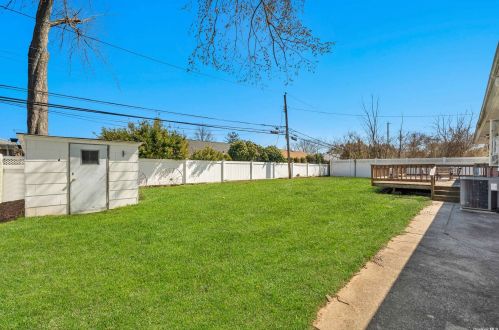 738 Salisbury Park Dr, Westbury NY  11590-5820 exterior