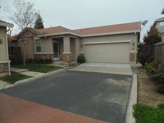 2316 Bayless Way, Sacramento, CA 95835-1546