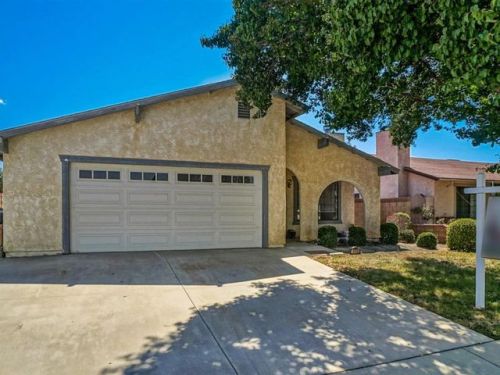1118 Chagal Ave, Lancaster, CA 93535-4360