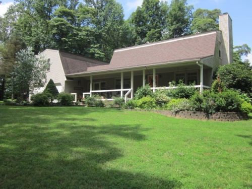 12485 New Cut Rd, Palmyra, IN 47164-8609