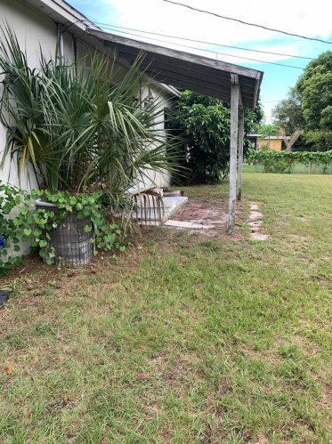 255 Avilez Blvd, Titusville, FL 32780-5701
